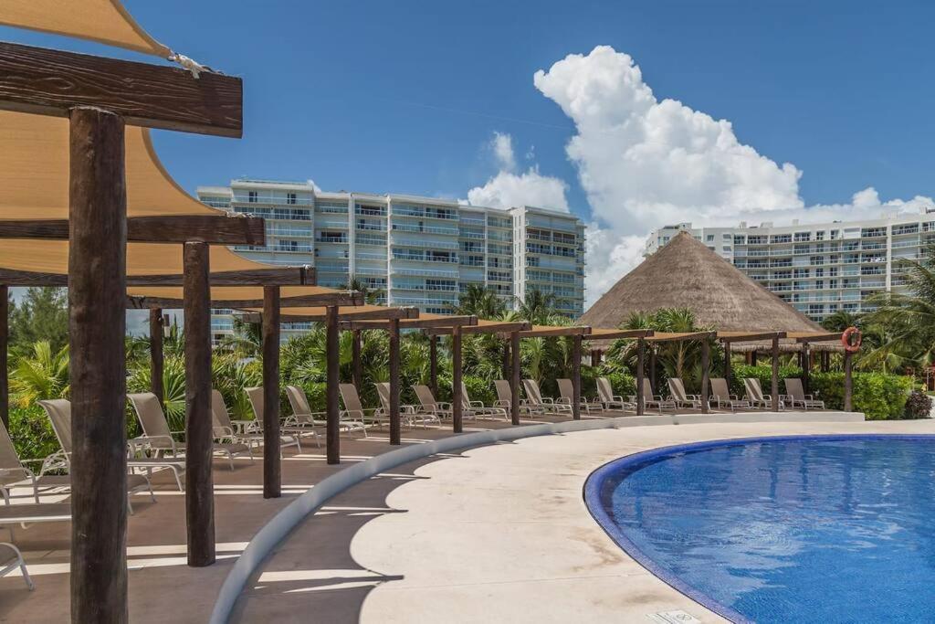 Aparthotel Amara By Andiani à Cancún Extérieur photo